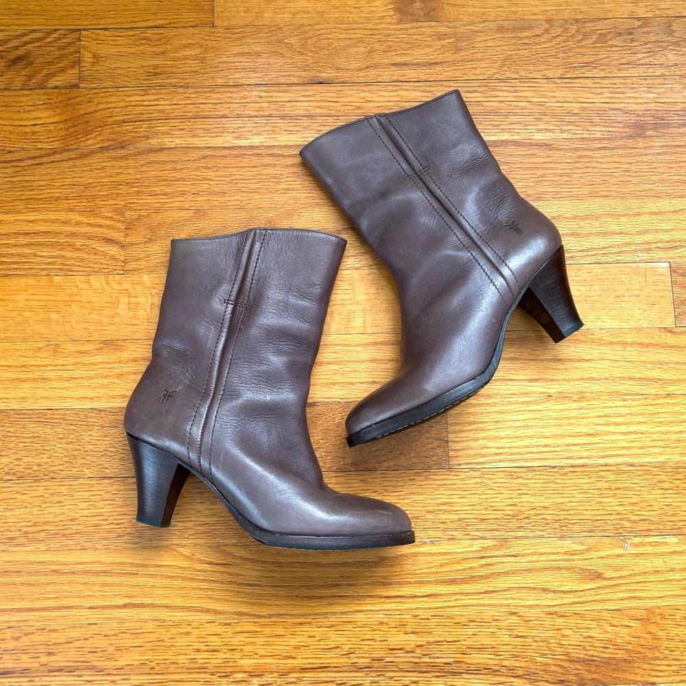 Frye Size 7 Heeled Leather Boots